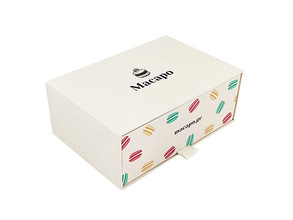Project small macapo macaron box